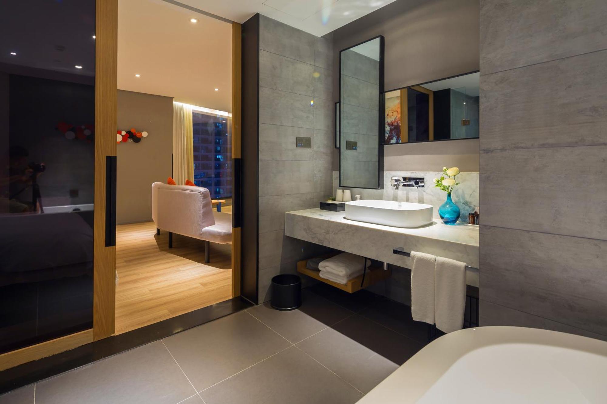 M Hotel Zhengzhou Exterior foto