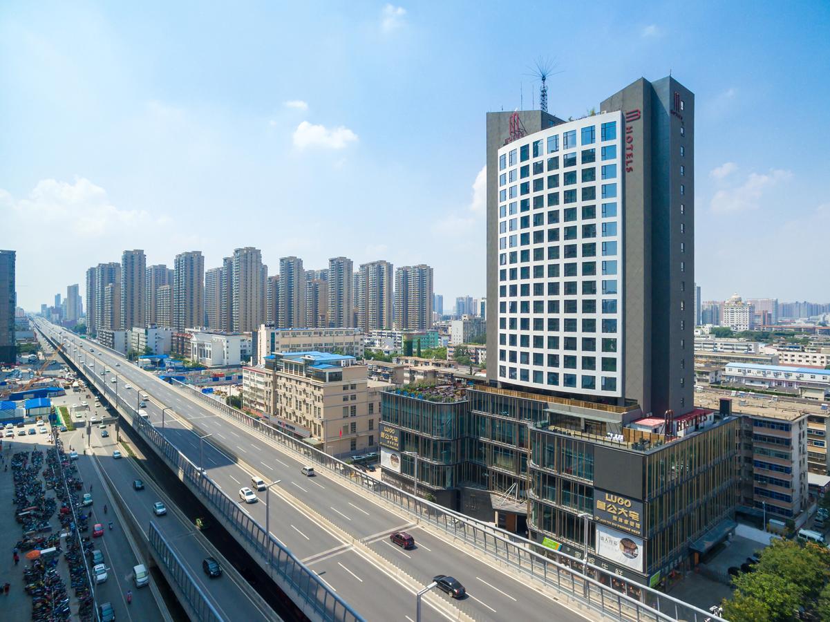 M Hotel Zhengzhou Exterior foto